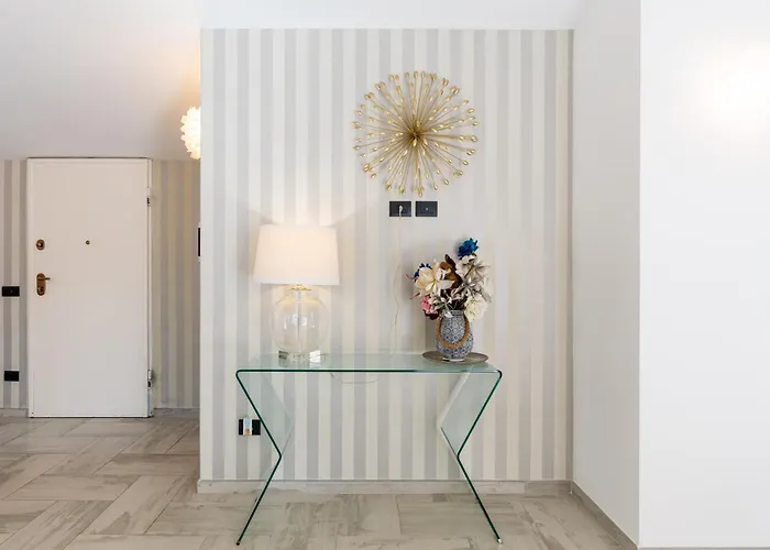 Hostdomus - Casa Madi Alassio