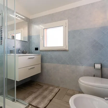 Hostdomus - Casa Madi *