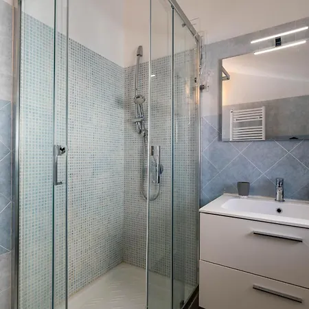 Hostdomus - Casa Madi Appartamento *